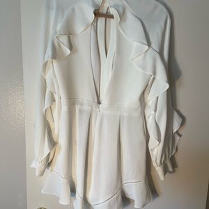 BCBGMAXAZRIA White romper, open back detail